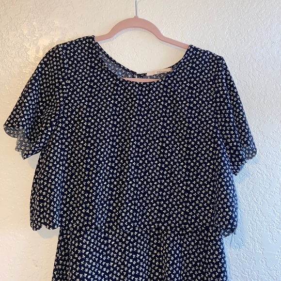 ADORABLE SUMMER DRESS - Picture 2 of 6